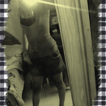 Yara - Annonce coquine à Yamaska Profil de Yara, 43 ans, Annonce coquine à Yamaska (Québec)